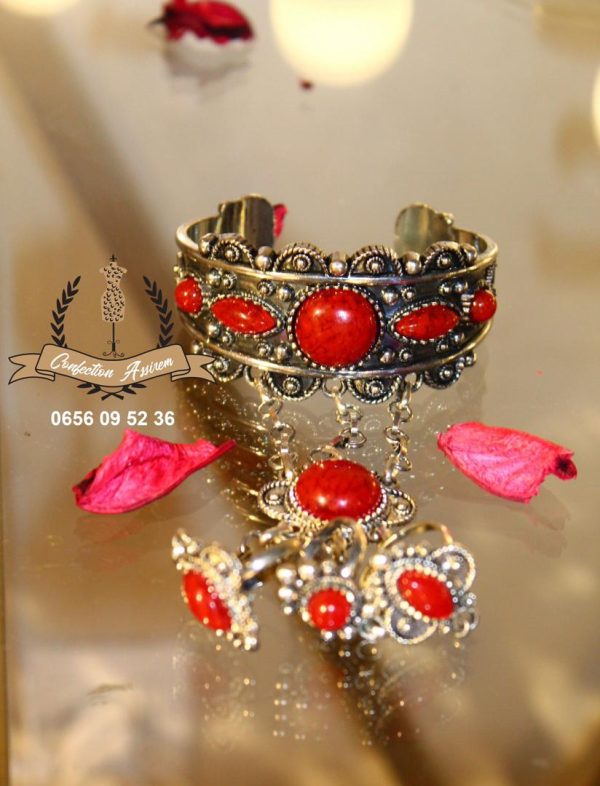 Bracelet à bagues – براسلي بخواتم