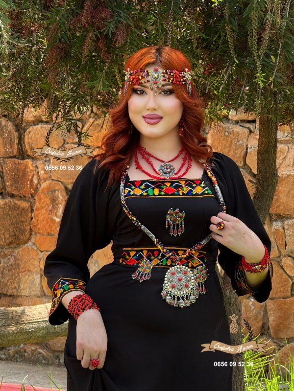 Modèle Loundja avec ceinture brodée 🥀 مودال لونجة بحزام مطروز